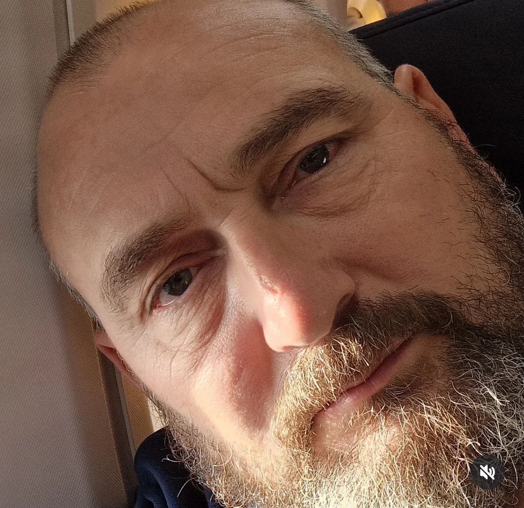 Eugen in der Imkerei